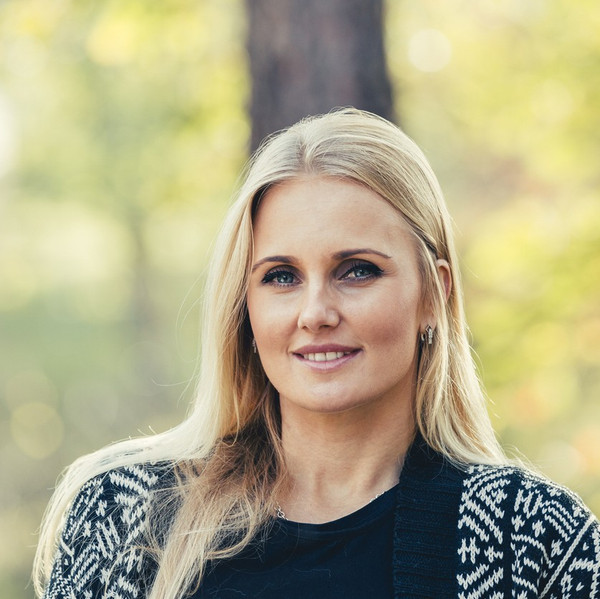 Lena - Klarsynte & spådom