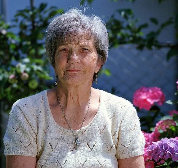 Liza, spådame og klarsynt for klarsynt veiledning hos Tarot24.no