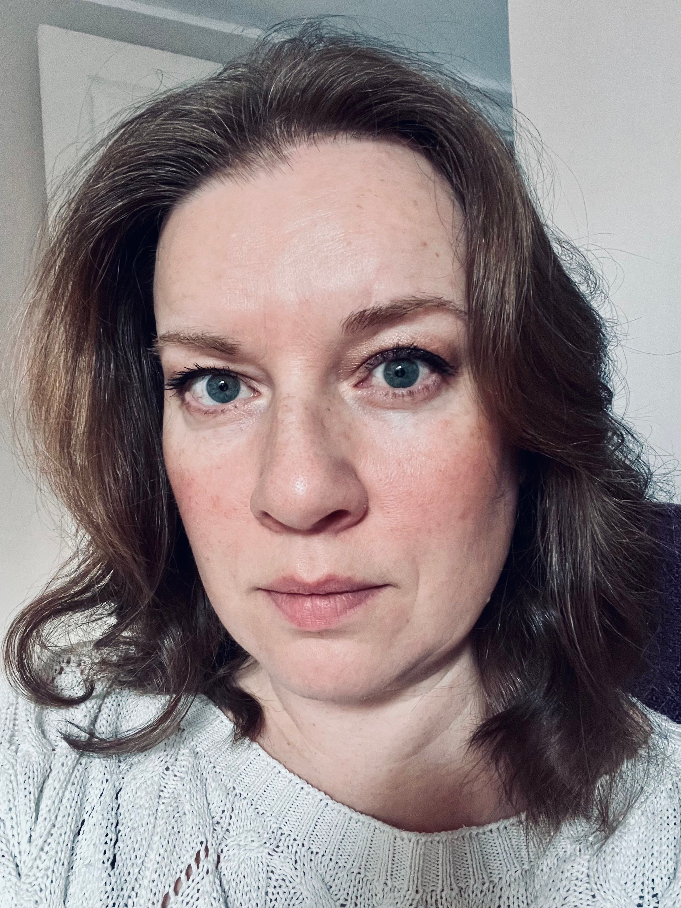 Charlotte, klarsynt, spådame og klarsynt hos Tarot24.no